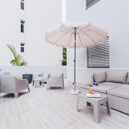 Elephant 2Br Apartment With Terrace, Side Sea View And Pool Access Funchal  Luaran gambar